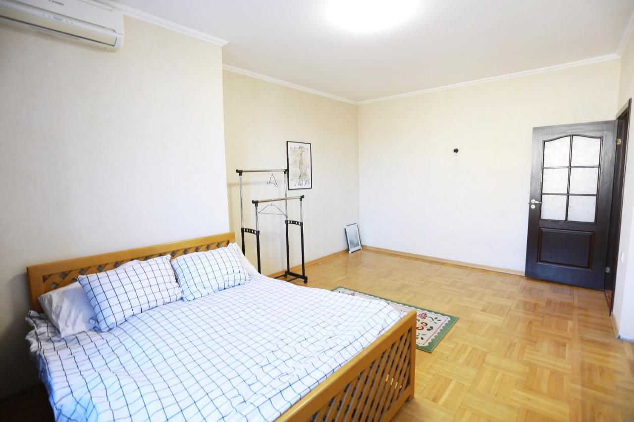 City Garden Apartments Є Інтернет Без Світла Odessza Kültér fotó